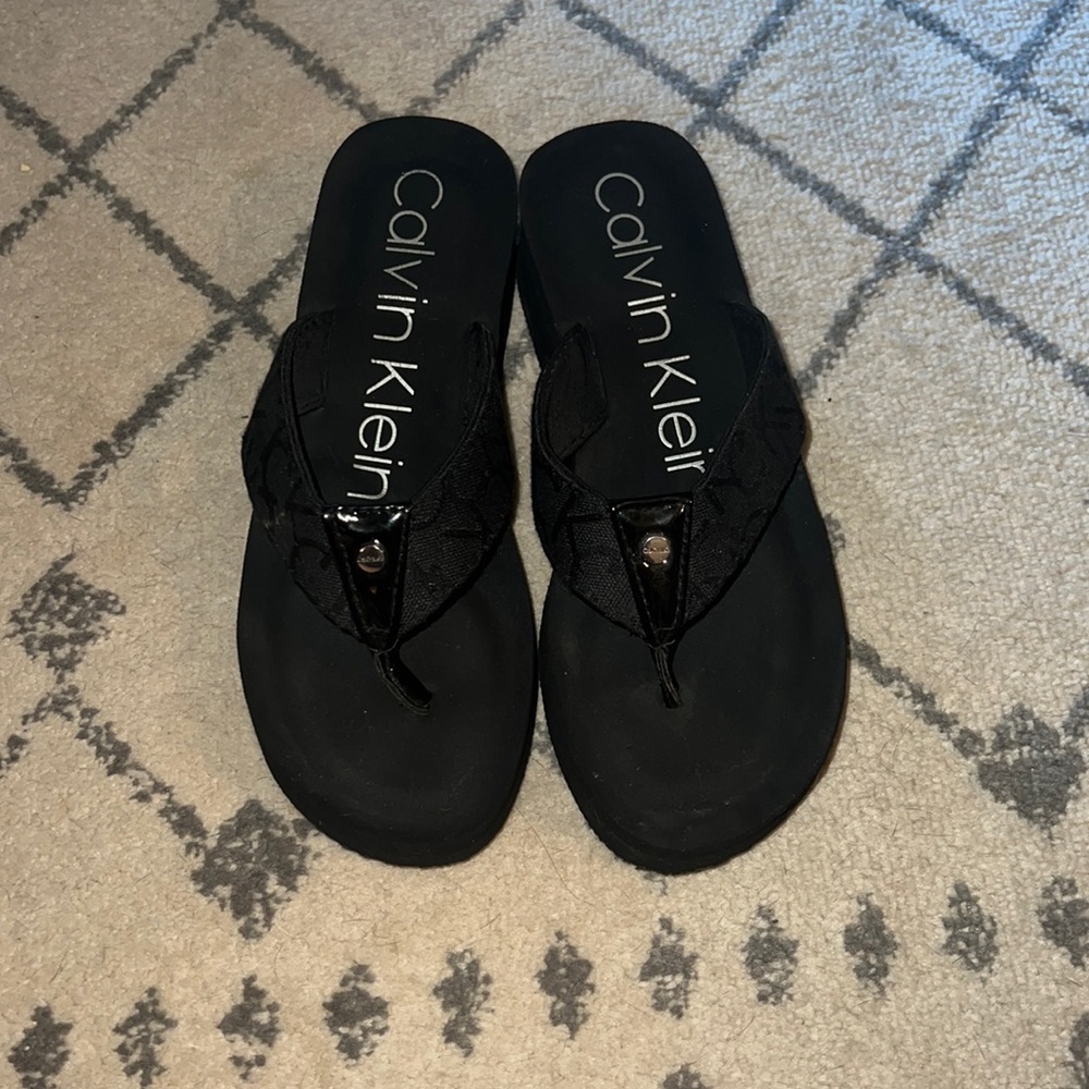 Wedge flip flops